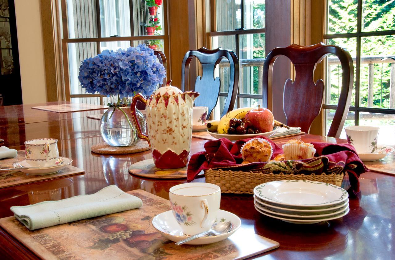Hideaway Lodge B And B Woodinville Bagian luar foto