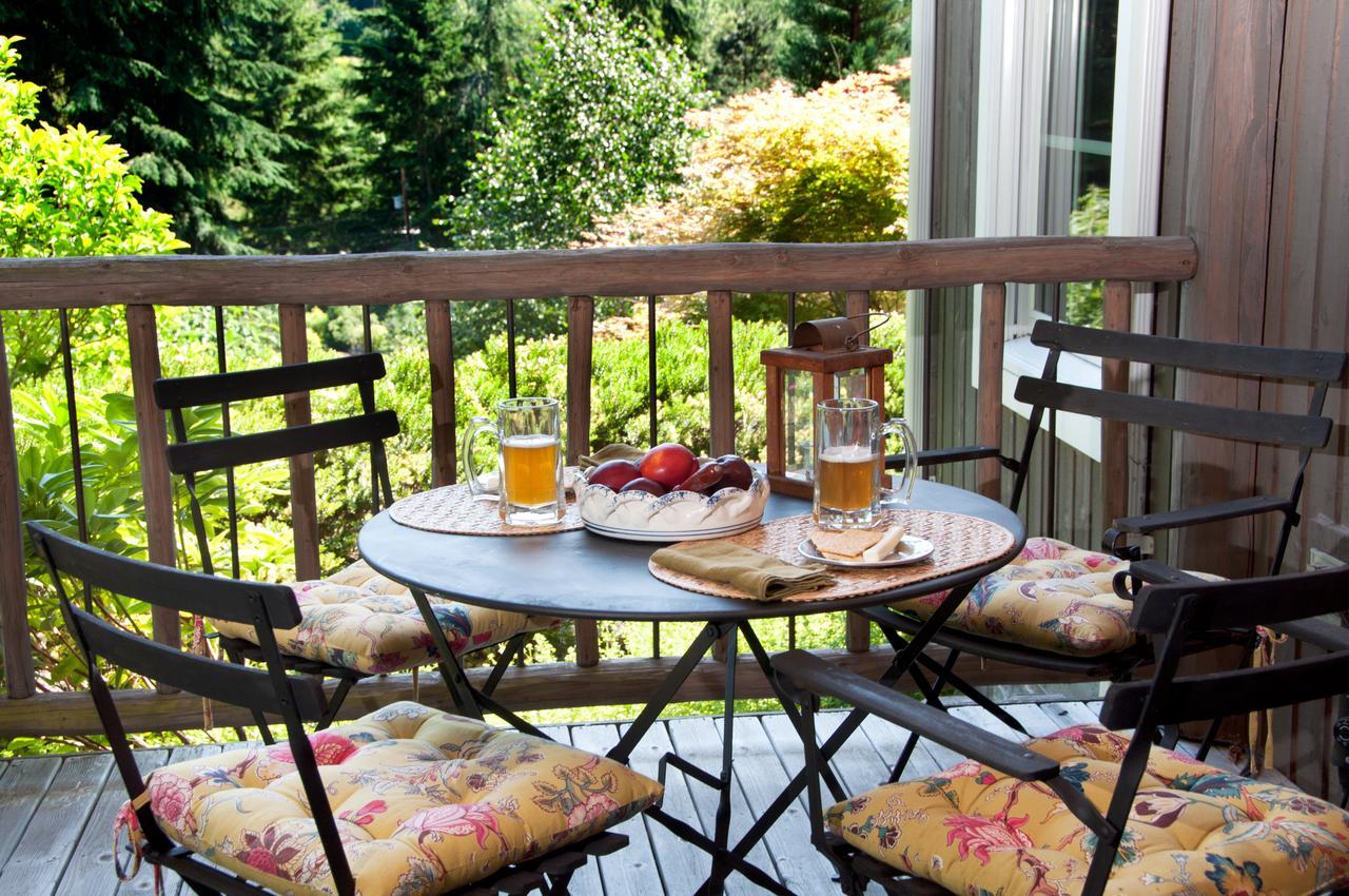 Hideaway Lodge B And B Woodinville Bagian luar foto